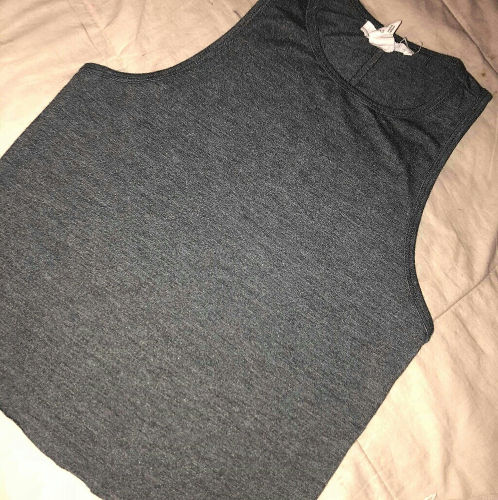Grey crop top✨